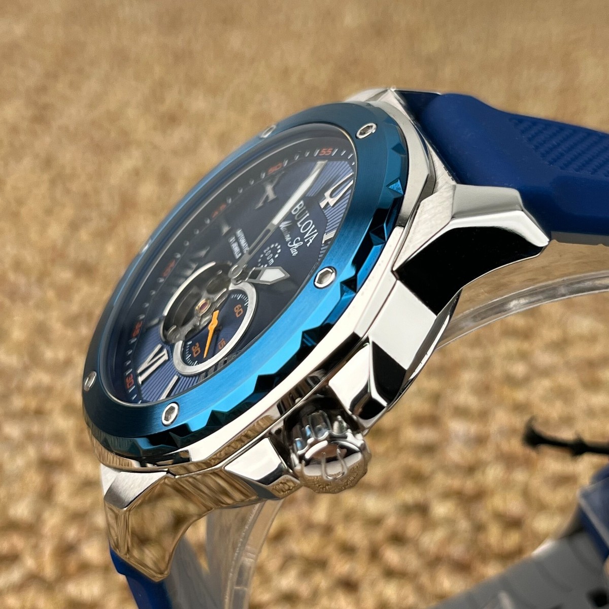 Bulova Marine Star Blue Dial Rubber Strap Stainless Steel Bulova Marine Star Blue Dial Rubber Strap Stainless Steel