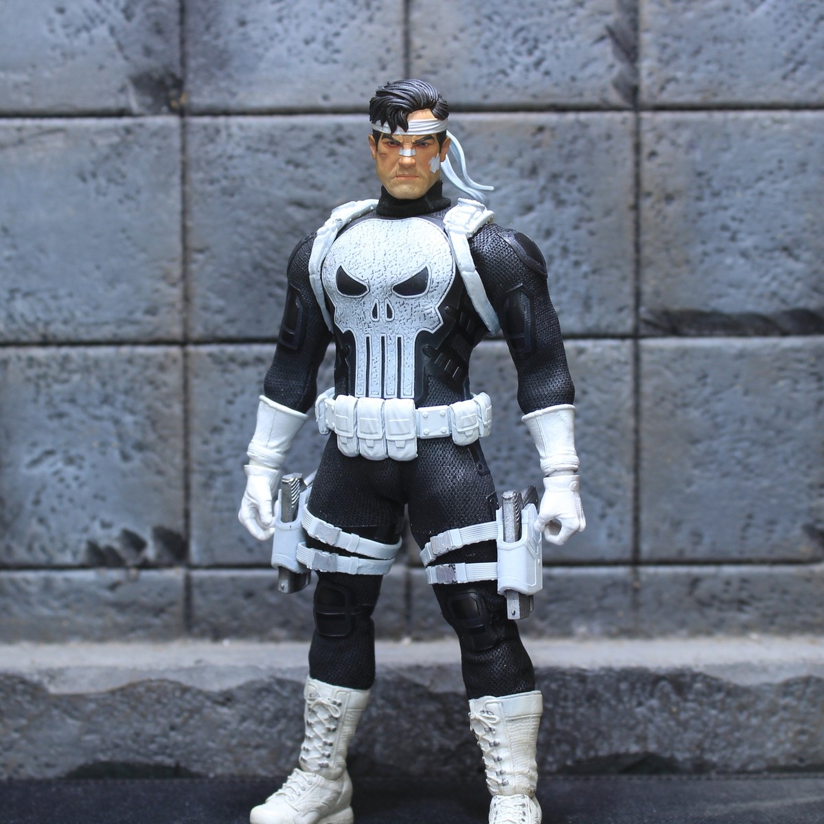 1/12 Custom Marvel Universe Frank Castle Punisher by Jim Lee'sart