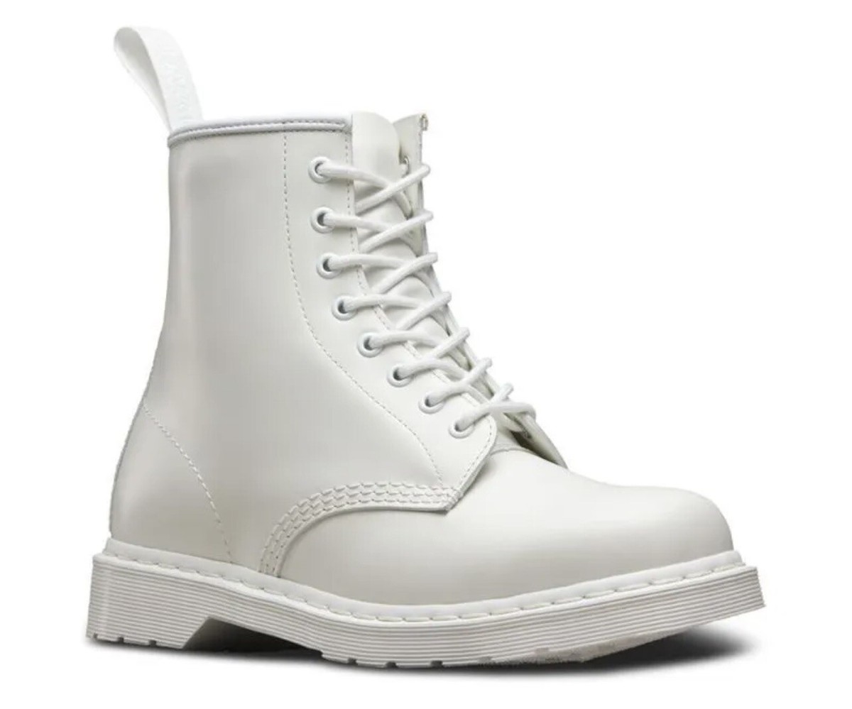 Dr Airwair Martens boots brand New last One | eBay