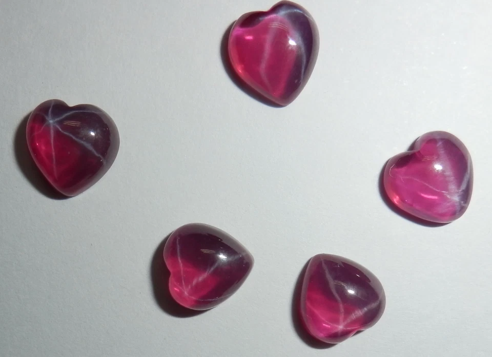 Transparent Star Ruby Heart 8x8 mm Cabochon Created 6 Rayed Stone 5 pieces Lot - Image 2 of 4