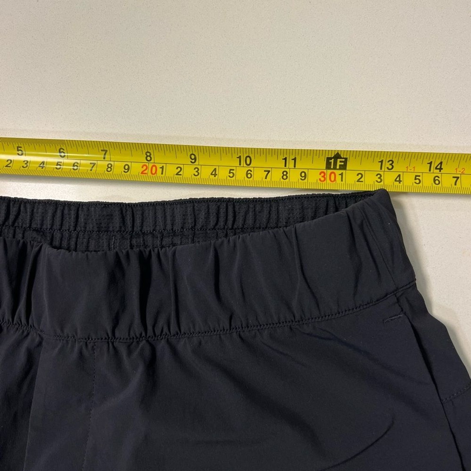 PEAK PERFORMANCE FLY 7" Performance Men Shorts | … - image 8