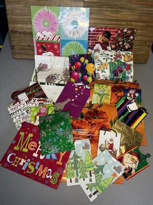 Assorted Size Year-round Gift Bags Lot Of 24 - 2 Lindy Bowman Co