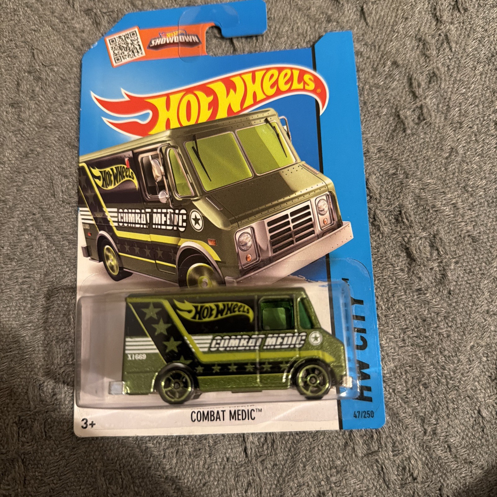2015 Hot Wheels Combat Medic #47.