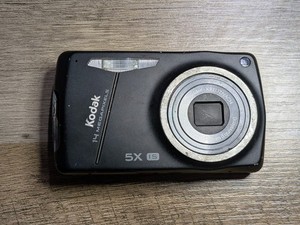 Kodak EasyShare M575 14MP 5x Zoom Digital Camera Black ** Tested Working **