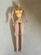 Integrity Toys Two Tones Yellowish Body No Head Articulated Fashion Royalty Doll