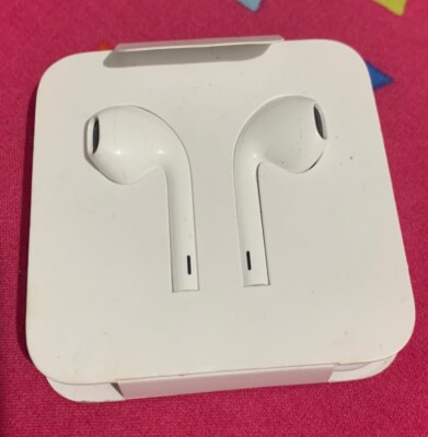 Neu, Original Apple Kabelgebundene Kopfhörer mit Lautstärkeregler 3,5 mm