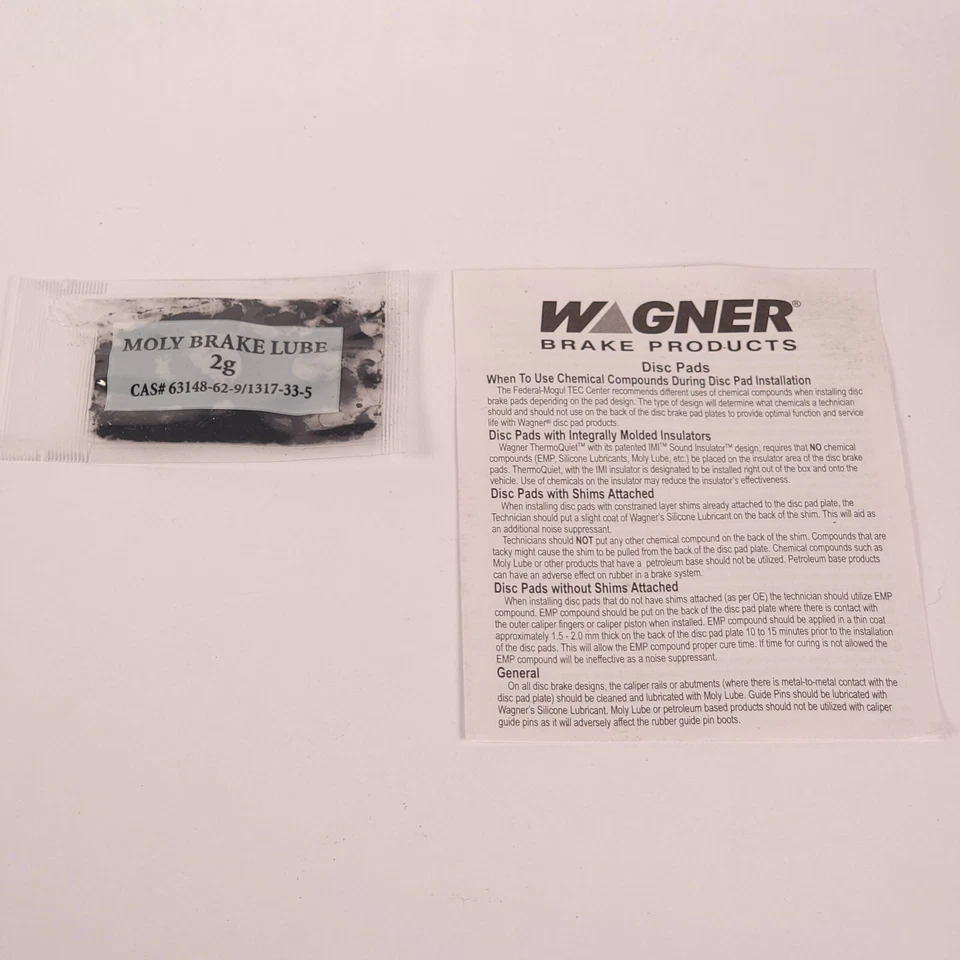 Pastillas de freno de disco delanteras Wagner QuickStop ZD908 2005 Toyota Camry nuevo rendimiento Foto 2 de 4