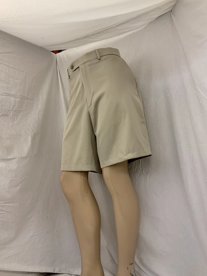 Greg Norman Golf Shorts 38 Performance Fit Tan Poly Flat Front YGI N2-693 - Image 4 of 4