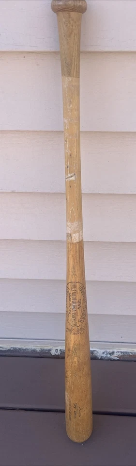 BATE YOGUI BERRA MOTORIZADO GENUINO LOUISVILLE SLUGGER AÑOS 50 DE COLECCIÓN - Leer descripción Foto 2 de 4