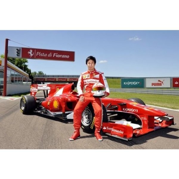 KAMUI KOBAYASHI 2011 ピンズ Museum collection 1/20 Ferrari F10'13 Test Kamui Kobayashi Decal