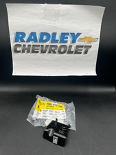 NEW RADLEY CHEVROLET OEM Genuine GM Side Headlamp Bracket 42884620 GMC