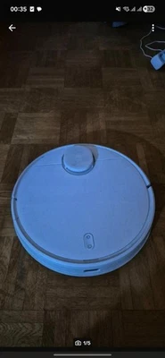 Xiaomi Mi Robot Vacuum (SDJQR01RR) - Saugroboter mit Ladestation - Bild 1 von 4