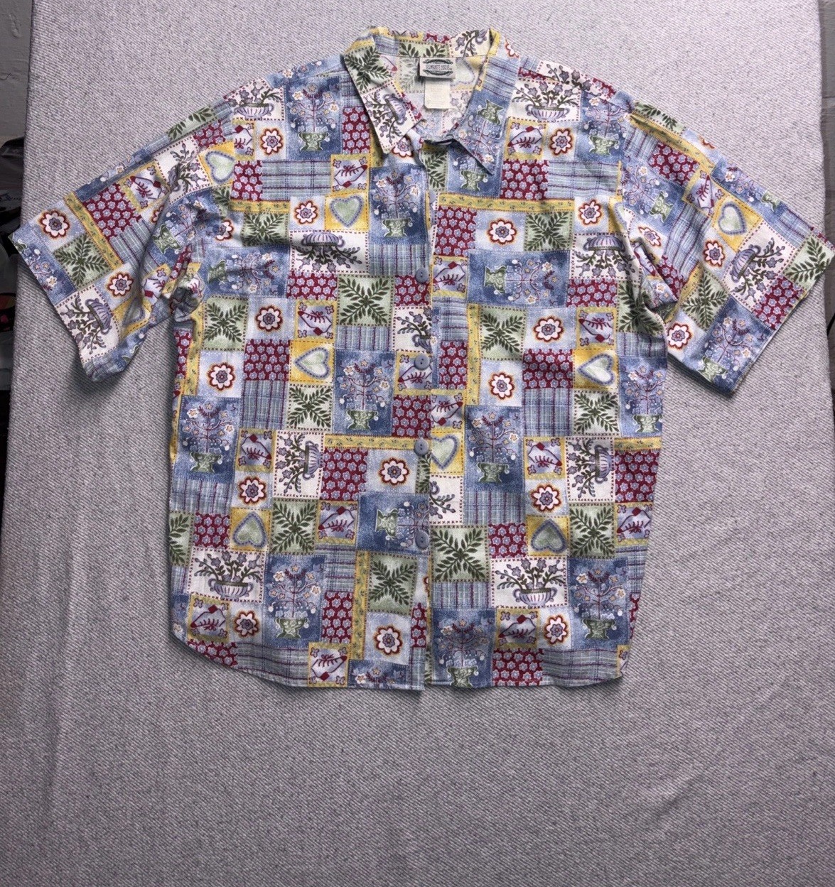 Vintage Separate Issue Patchwork Floral Button-Do… - image 1