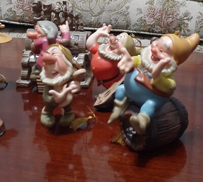 Disney~WDCC~SNOW WHITE & SEVEN DWARFS ORNAMENT SET~41486/1204380