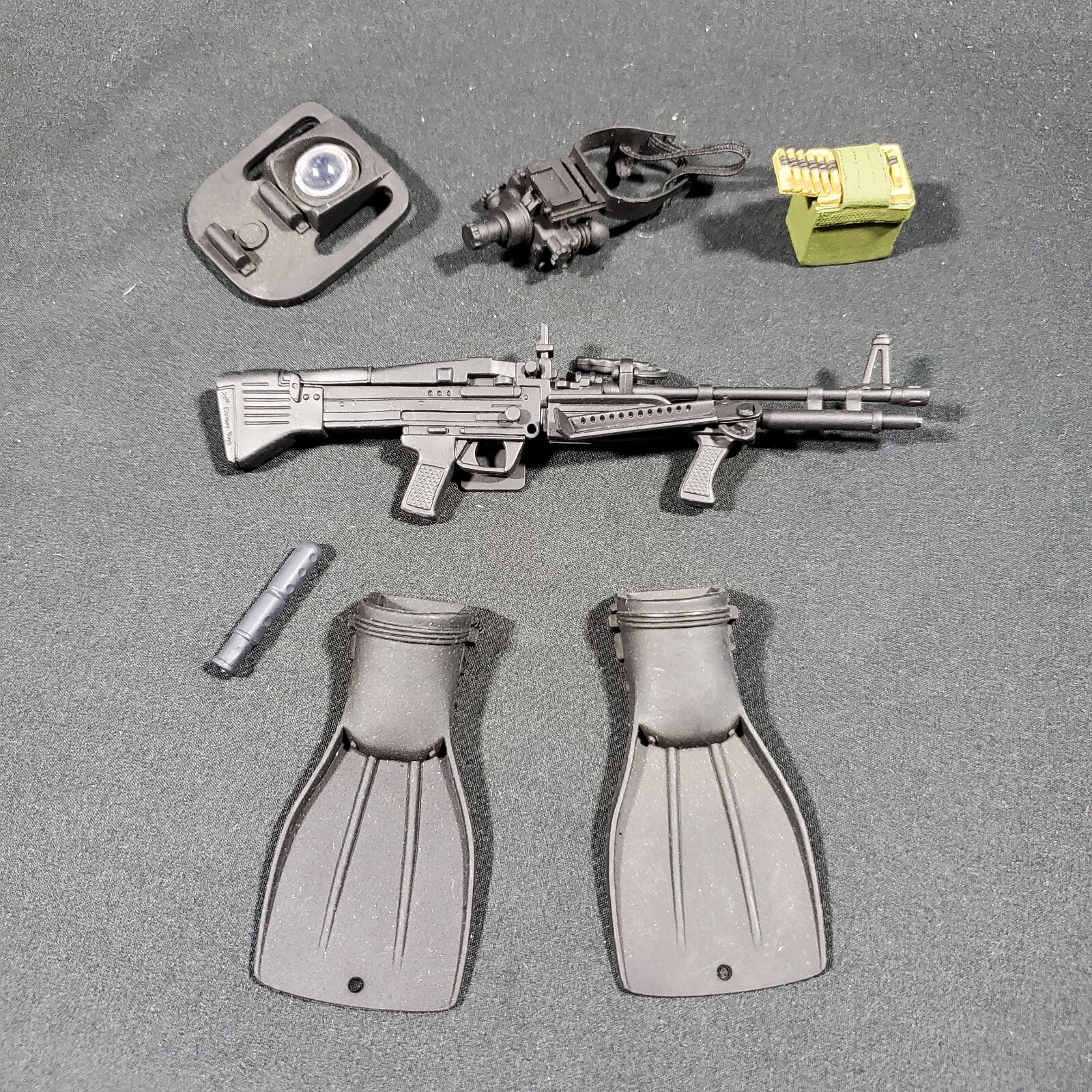 21st Century Toys The Ultimate Soldier US Navy Seal Night Ops 12" Figure 1998