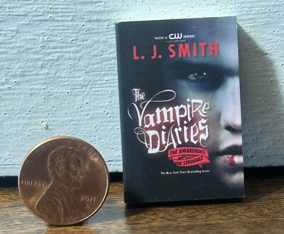 Zuru mini brands BOOKS ~Common~The Vampire Diaries by L.J Smith
