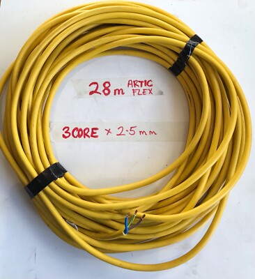 28 Meter, gelb Artic Schwerlast flexibel (3-adrig x 2,5 mm) 