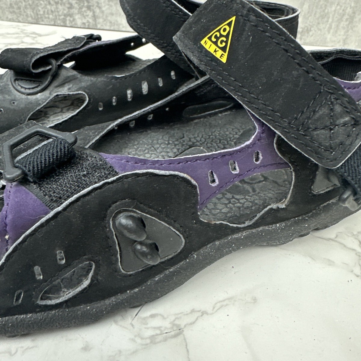 ◆正規品◆NIKE ACG AIR DESCHUTZ BLACK VIVID PURPLE◆関税込◆ ACG Air Deschutz 'Vivid Purple' Release Date. Nike SNKRS