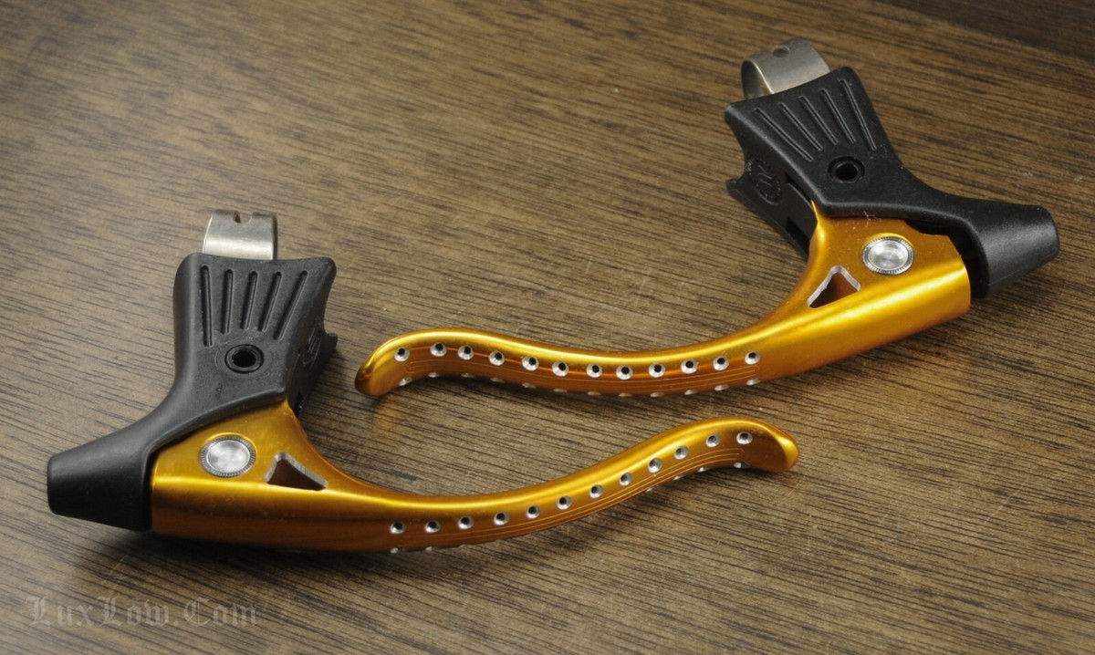 Lever corkscrew Oeno Motion Gold - Nomad | L'Atelier du Vin