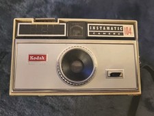 Vintage 1960's Kodak Instamatic 104 Camera w/ Wrist Strap UNTESTED