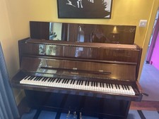 Weinbach Upright Piano - Glossy Mahogany - Late 1980s - 88 keys