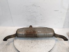 Endschalldämpfer für Mercedes A-Klasse W176 2017 M270.910 1,6 A 160 A1764910500 Endschalldämpfer für Mercedes A-Klasse W176 2017 M270.910 1,6 A 160 A1764910500