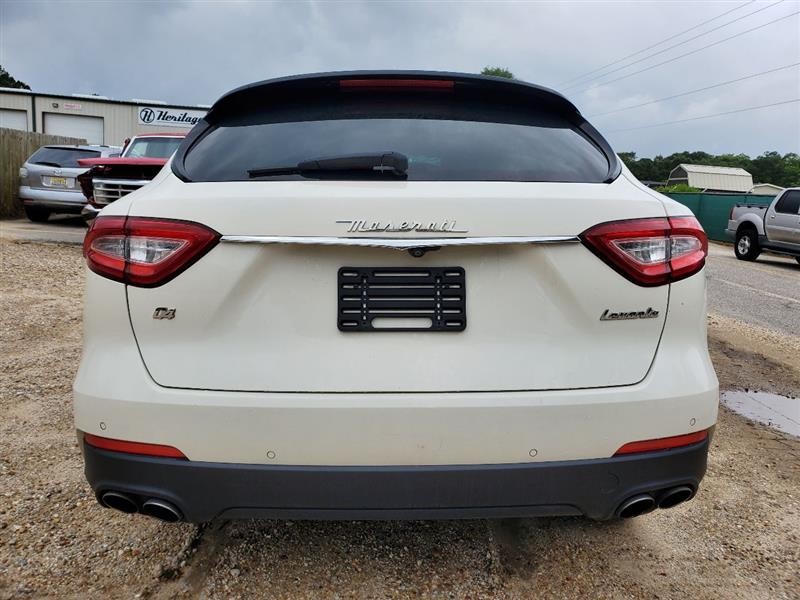 Used Interior Parts Misc fits: 2018 Maserati LEVANTE Grade A