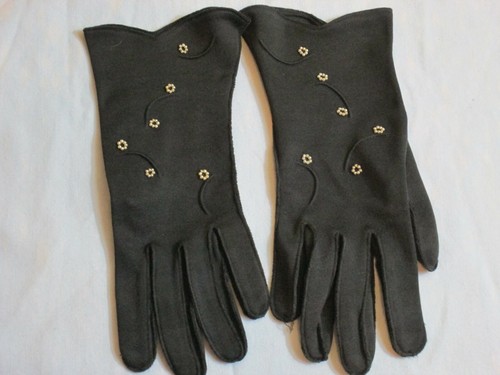 Vintage Ladies Fancy Cotton Blend Black Bead Gloves Day Evening Wrist Cut Med