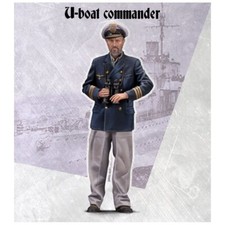 1/35 Scale WWII German U-Boat Commander Figure – Resin Naval Officer Model Kit