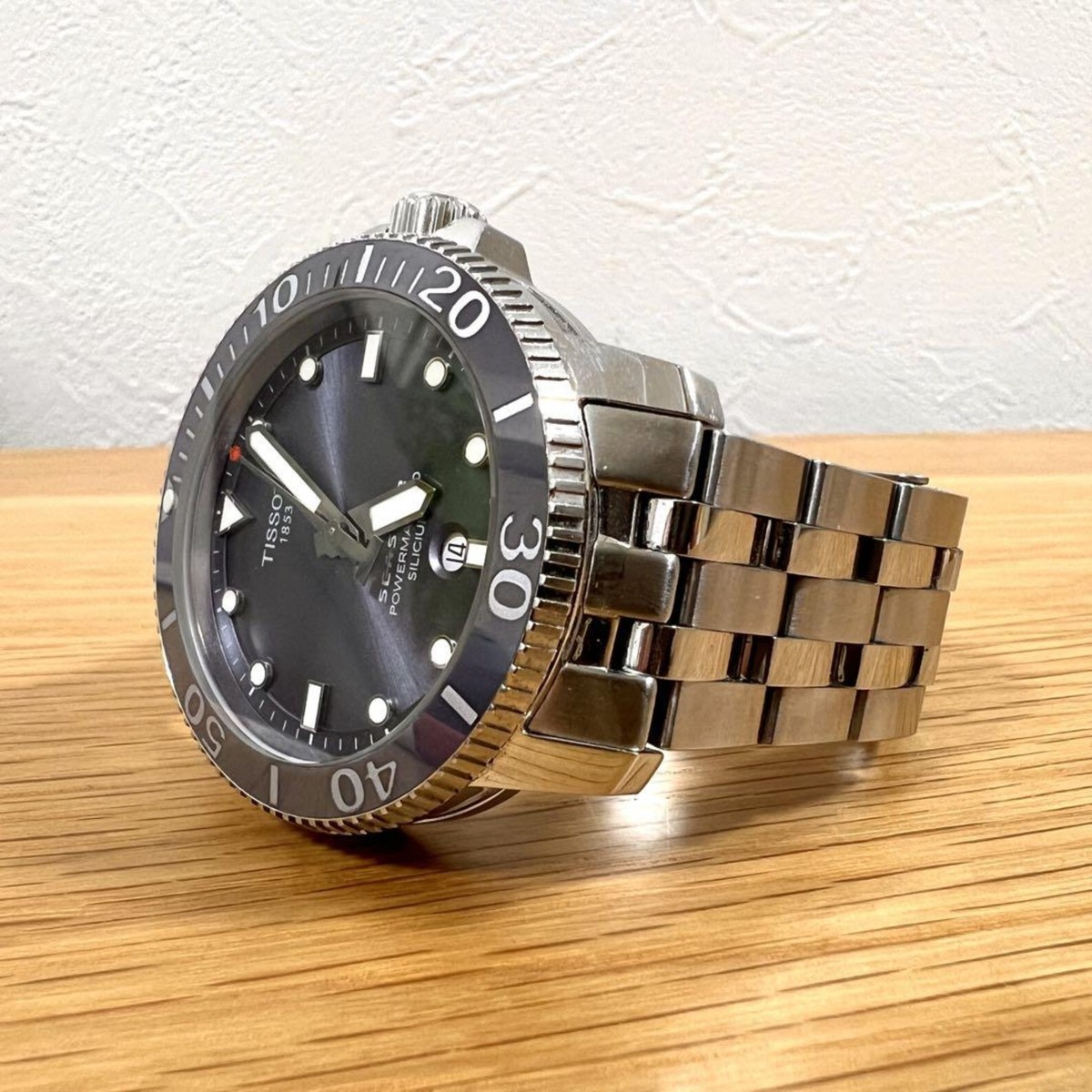 Tissot Seastar 1000 Automatic Silicium Japan Limited Watch Tissot Seastar 1000 Automatic Silicium Japan Limited Watch