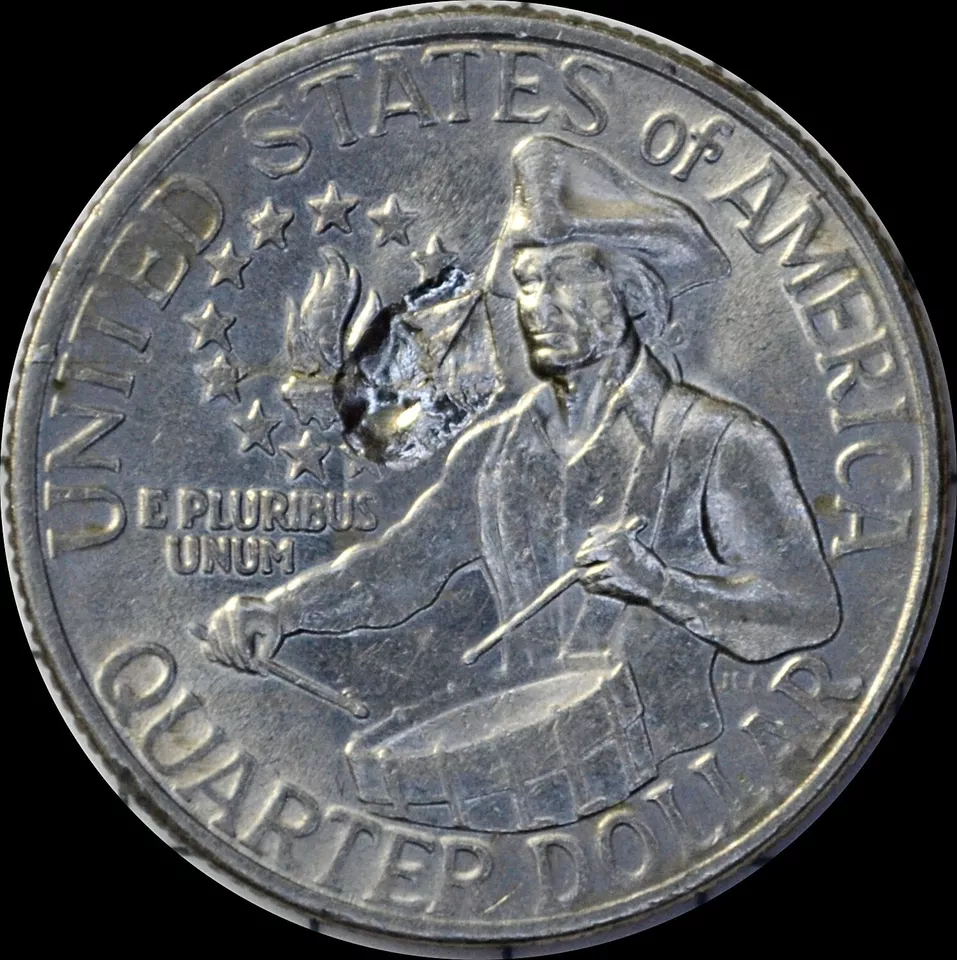 1776 1976 Bicentennial Quarter Die Clash, Chip on Drummers Eye & Flame Errors XF - Image 2 of 4