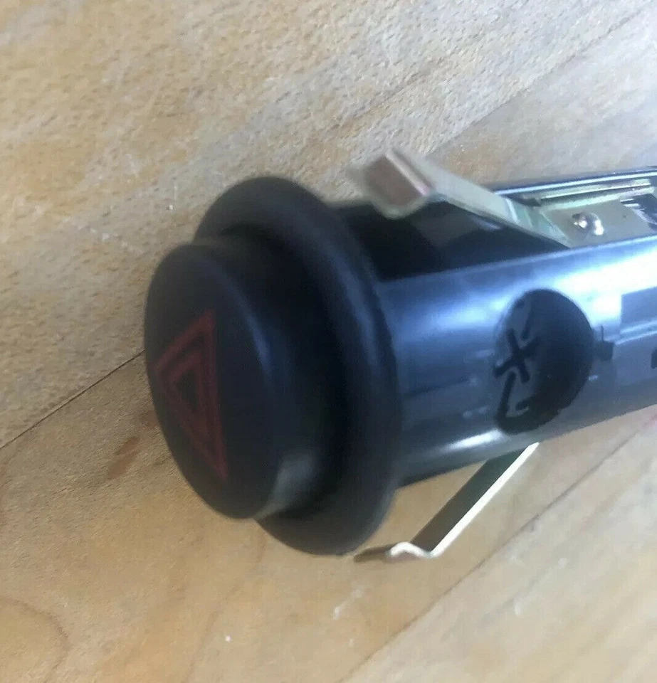 Interruptor de emergencia genuino SAAB 9-3 9-5 tablero peligro 4109526 900 9000 1994-09 EXC++ Foto 2 de 3