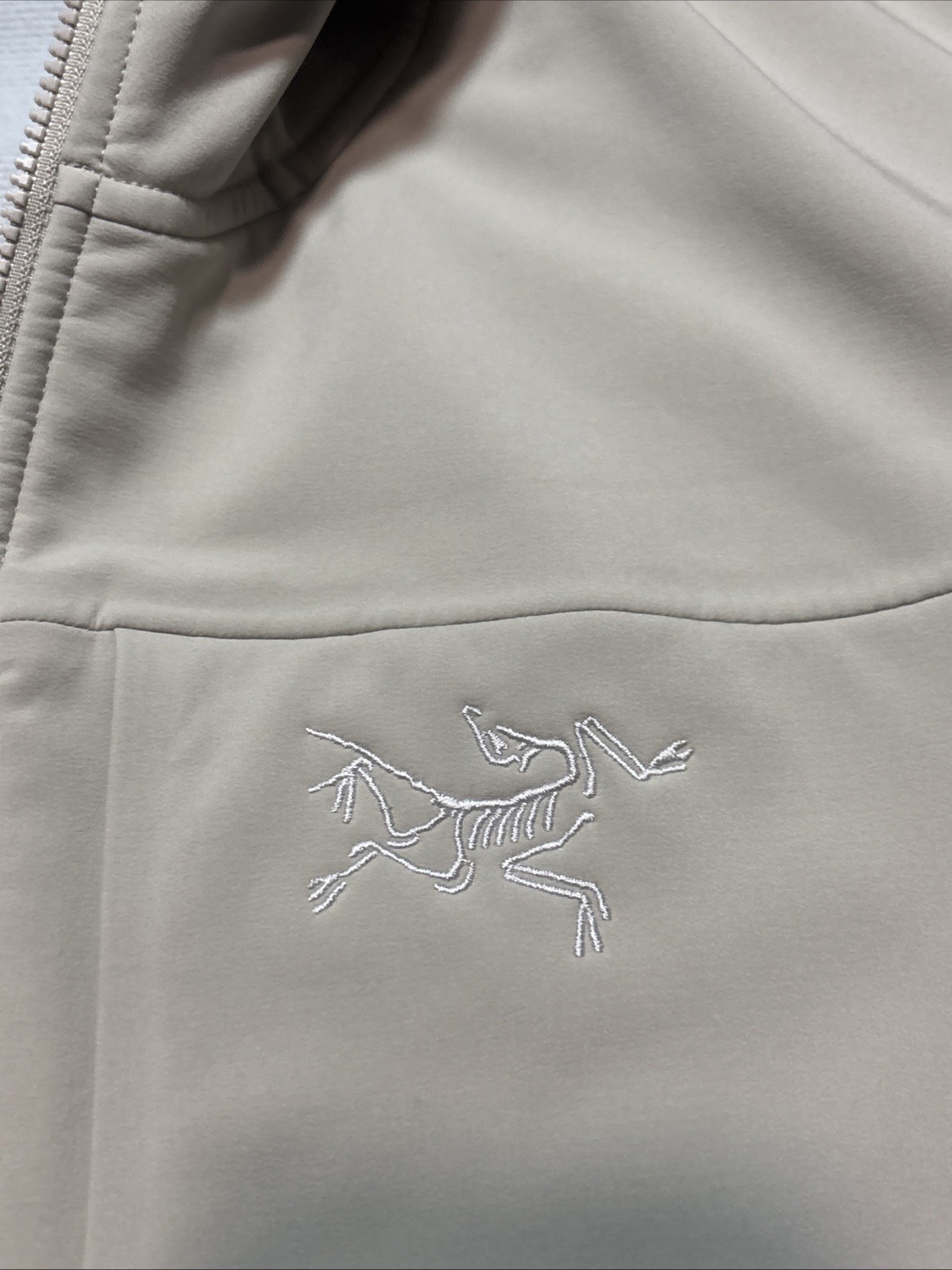 Arc'teryx Men's Gamma MX Hoody size Medium Rune Color Never Worn image 2