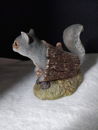 Vintage Homco Meisterwerk Porzellan Eichhörnchen im Baumstamm 4,25" Figur 1986 nicht mehr produziert - Bild 4 von 9