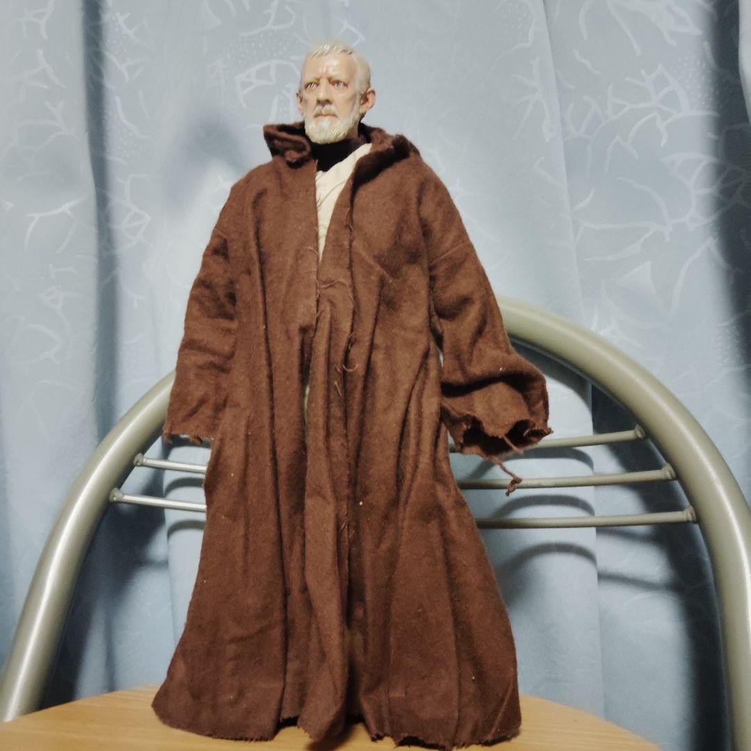 2007.SIDESHOW/STAR WARS“OBI-WAN KENOBI” Sideshow - Star Wars The Clone Wars: Obi-Wan Kenobi – Ages