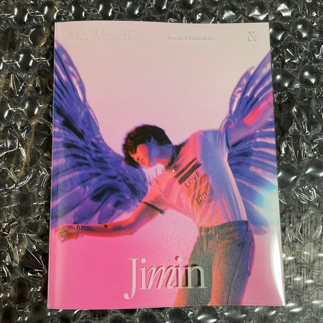 ジミン　写真集　BTS Special 8 Photo-Folio Jimin Amazon.com: Dreamus Special 8 Photo-Folio Me, Myself, and