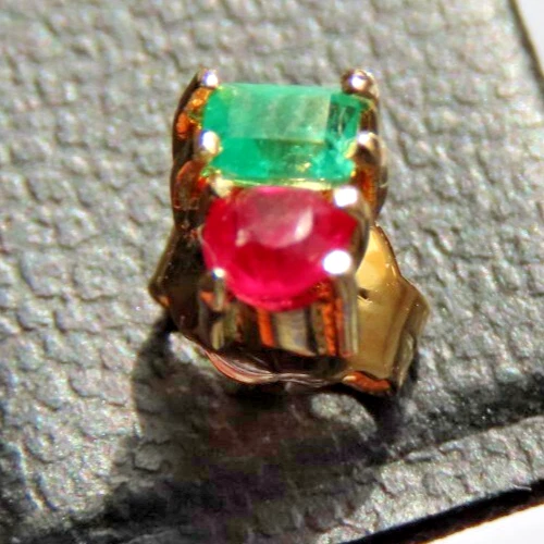 Ohrringe aus 18 Karat Gold mit natürlichen Smaragden und Rubinen - Bild 4 von 4