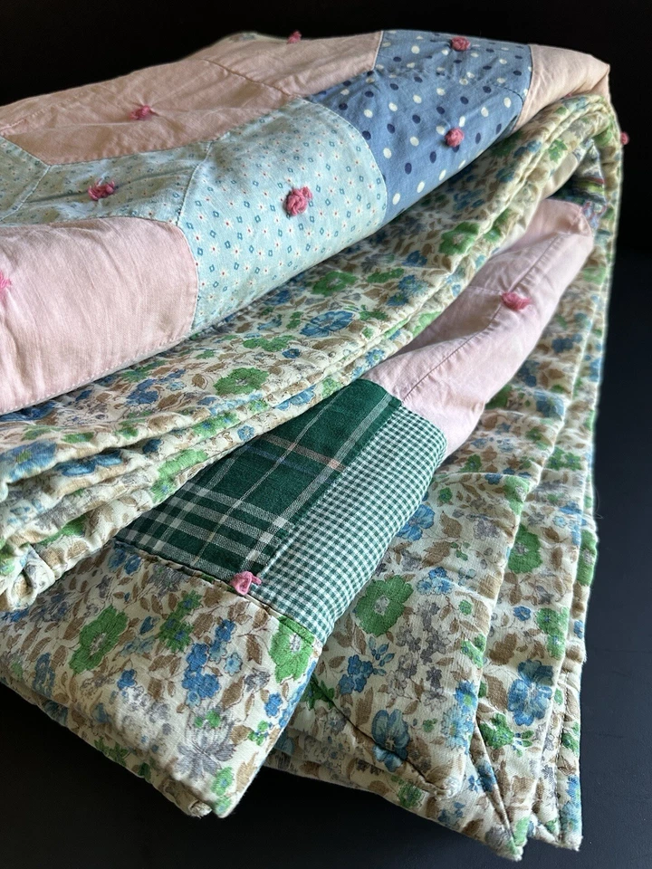 Vtg Handmade Patchwork Bow Tie Quilt Tied 64x80 Cottage Farmhouse Shabby 1930’s - Image 3 of 4