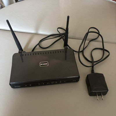 D-Link DIR-815 Dual-Band Wireless Router, 4-Port 10/100, USB, 300 Mbps, Black