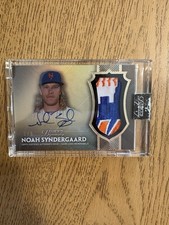 2017 TOPPS DYNASTY PATCH AUTO NOAH SYNDERGAARD NEW YORK METS AP-NS8 /5