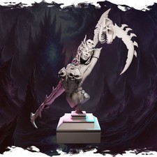 Daliah miniature Bust