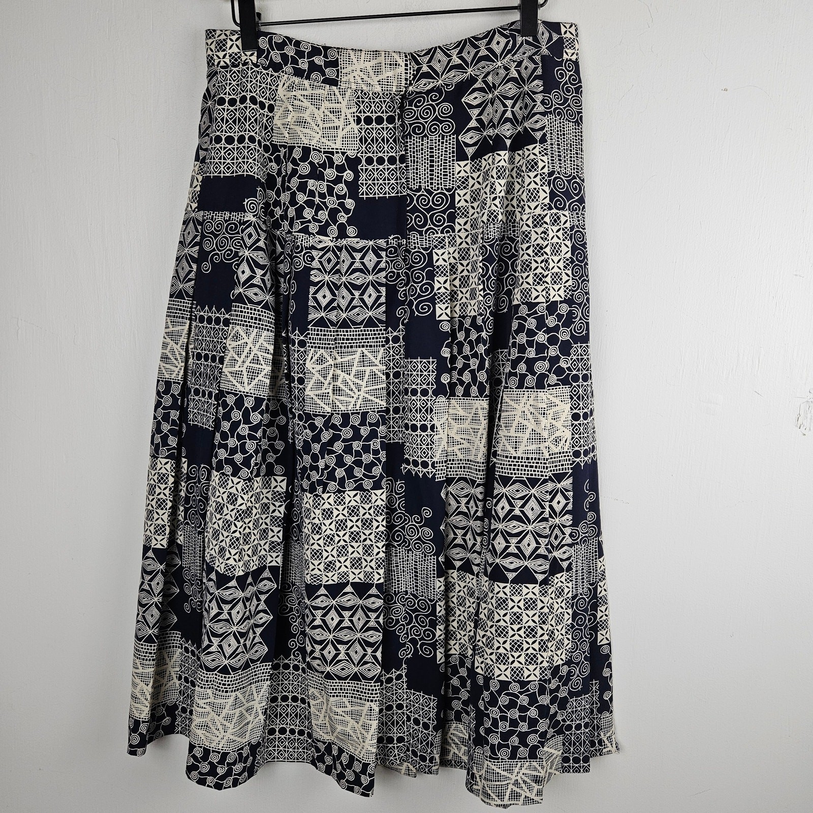 Handmade Medallion Print Patchwork A-Line Midi Sk… - image 6