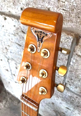 Burns LONDON Marquee 22f 3SingleCoil Tremolo Pearl White Vintage