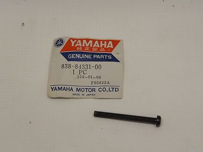 NOS YAMAHA 8M6-84331-00-00 HEADLIGHT RIM ADJUSTMENT SCREW SL292 GP643 TL433