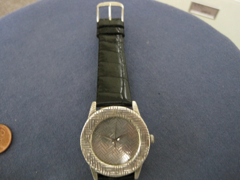 #160  unisex sterling silver JOHN HARDY  quartz watch - Image 2 of 4