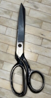 VINTAGE CASE USA XX 10-7 SCISSORS Seven Inches USA  Bradford PA Metal Black