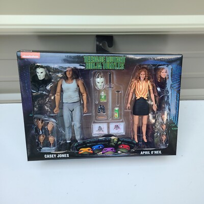 Teenage Mutant Ninja Turtles April O'Neil & Casey Jones 7'' Action Figure NECA 