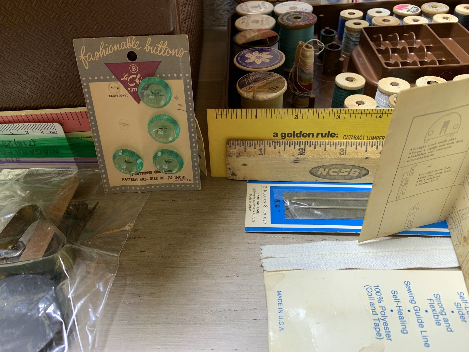 Vintage Wilson Wil-Hold Large Brown Plastic Sewing Box Lot Of 4! All Accessories