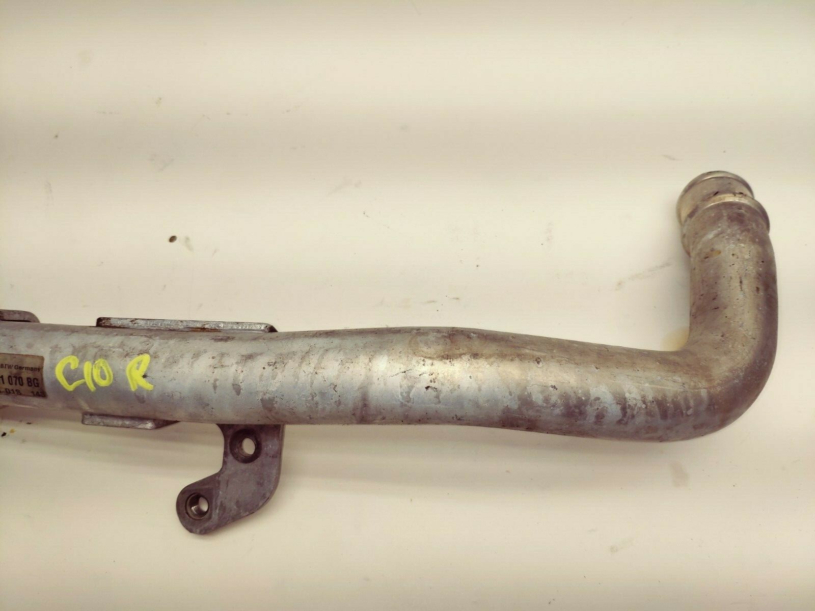 2007Audi A6 4.2L Rear Engine Coolant Cooling Water Pipe Hose Tube Assembly C10