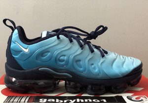 nike vapormax plus current blue